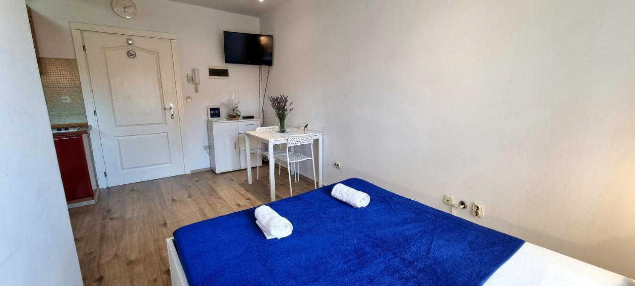 Tiny Studio Big Living Apartment Rovinj Exterior foto