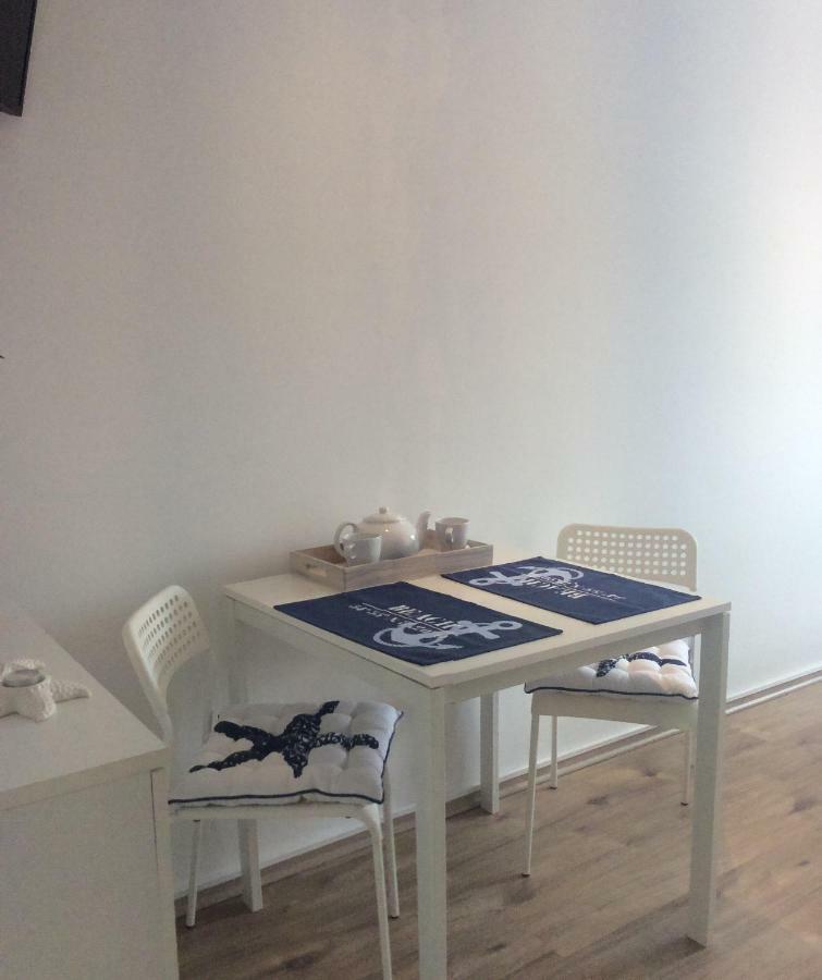 Tiny Studio Big Living Apartment Rovinj Exterior foto